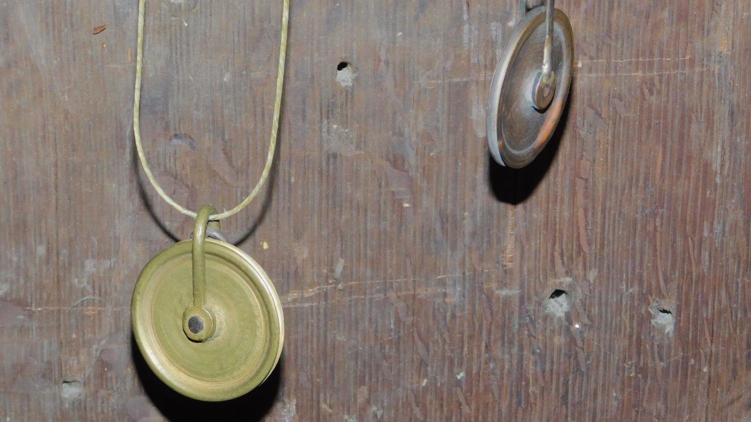 A pine cased 8 day longcase clock with brass dial, makers inscription Peter Rae of London. H.200 - Image 9 of 12