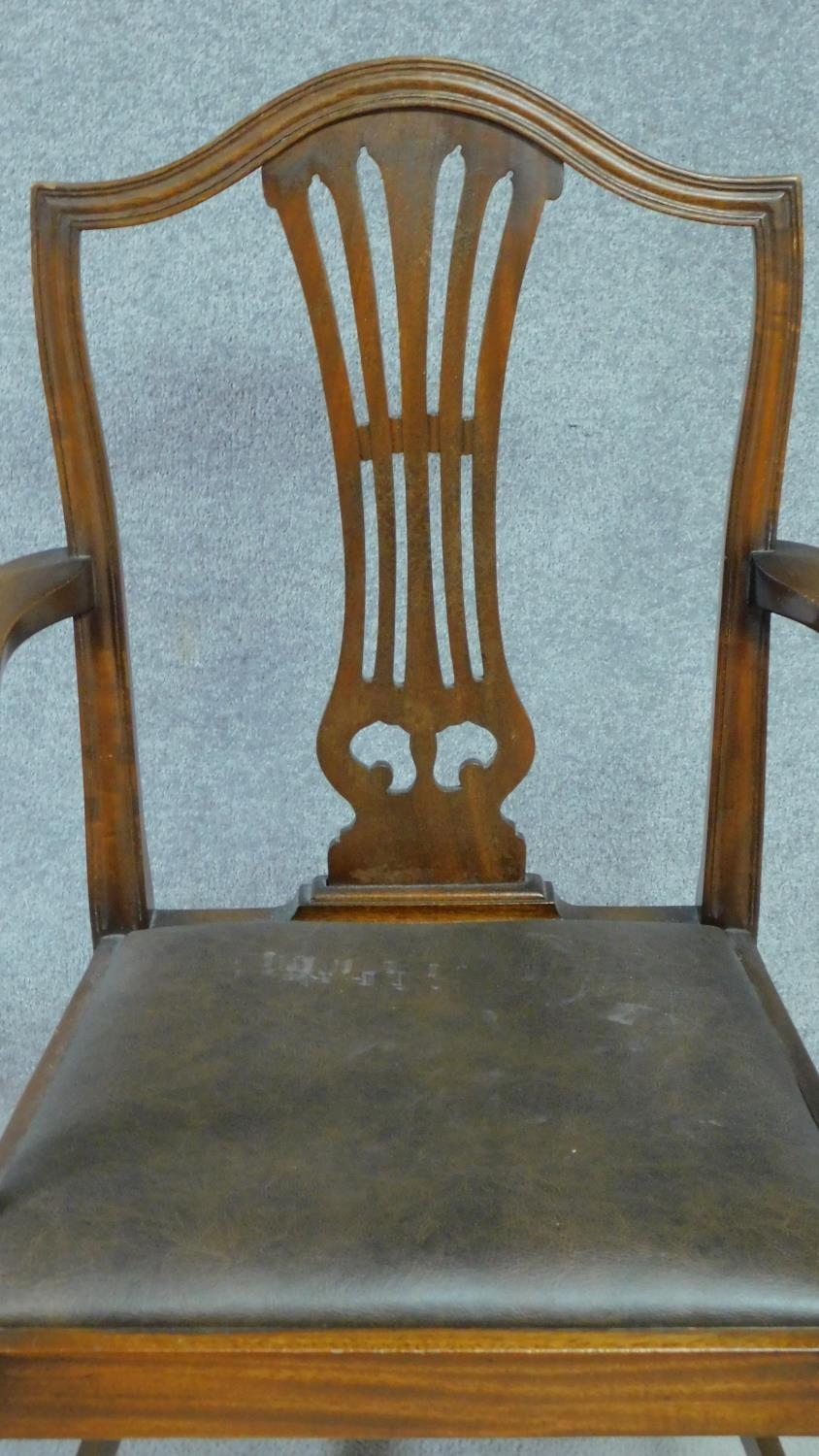 A set of four Georgian style mahogany dining chairs with leather drop in seats on square stretchered - Image 3 of 4