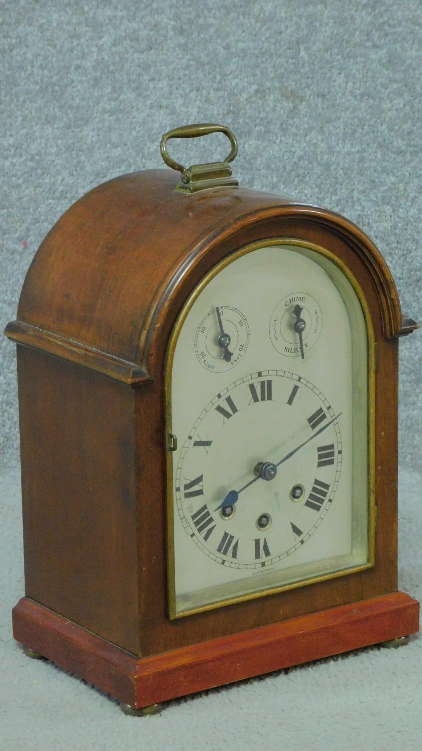 An antique Wurtemburg Westminster chime mahogany cased bracket clock. With brass carrying handle and - Image 2 of 13
