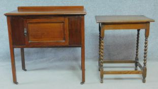 A mid 20th century oak occasional table and an mahogany side cabinet. H.83 W.84 D.45cm (largest)