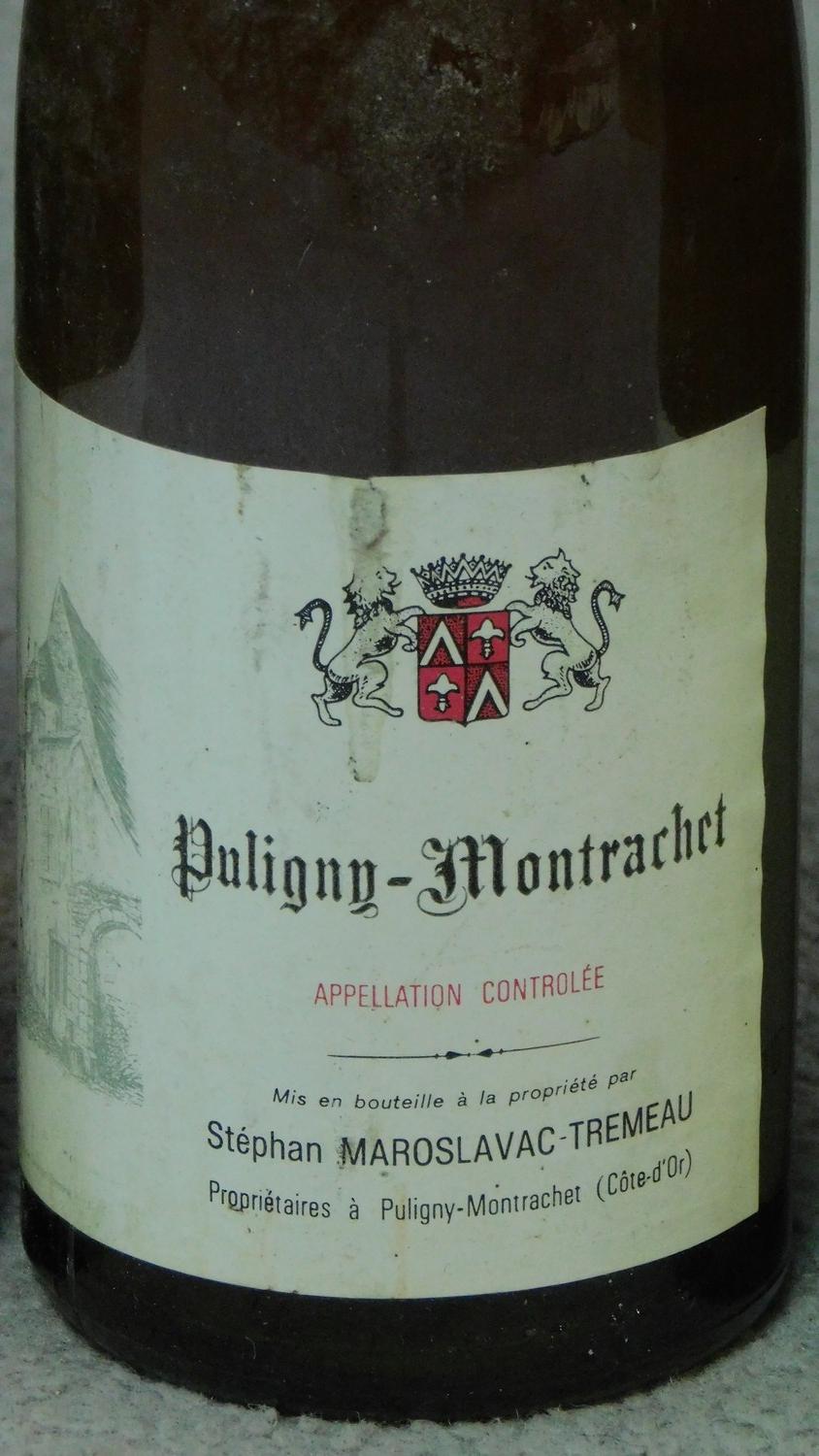 A miscellaneous collection of twelve bottles of white burgundy, various vintages. - Image 7 of 9