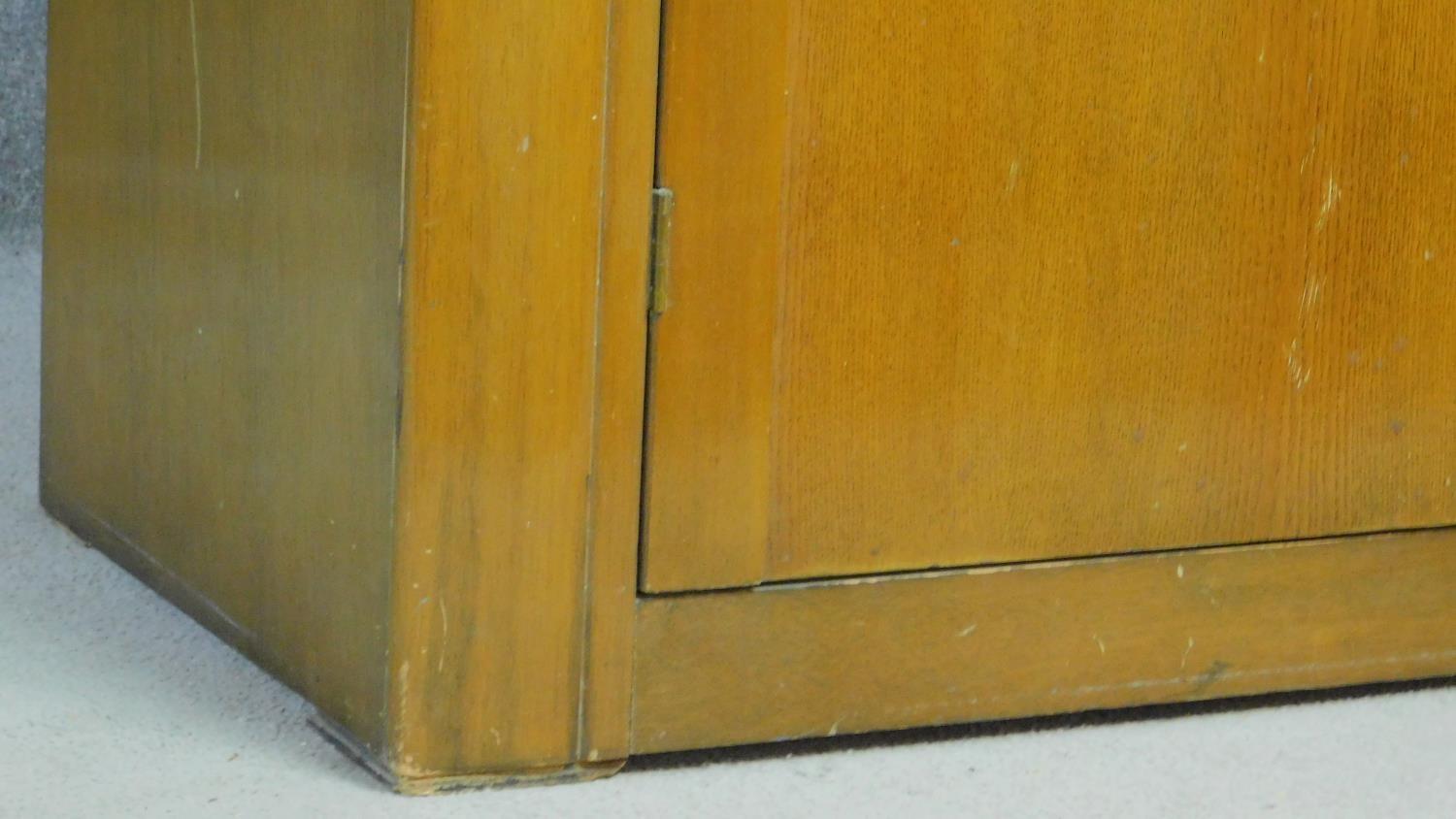 A mid 20th century light oak Art Deco style wardrobe. H.189 W.122 D.47cm - Image 4 of 7