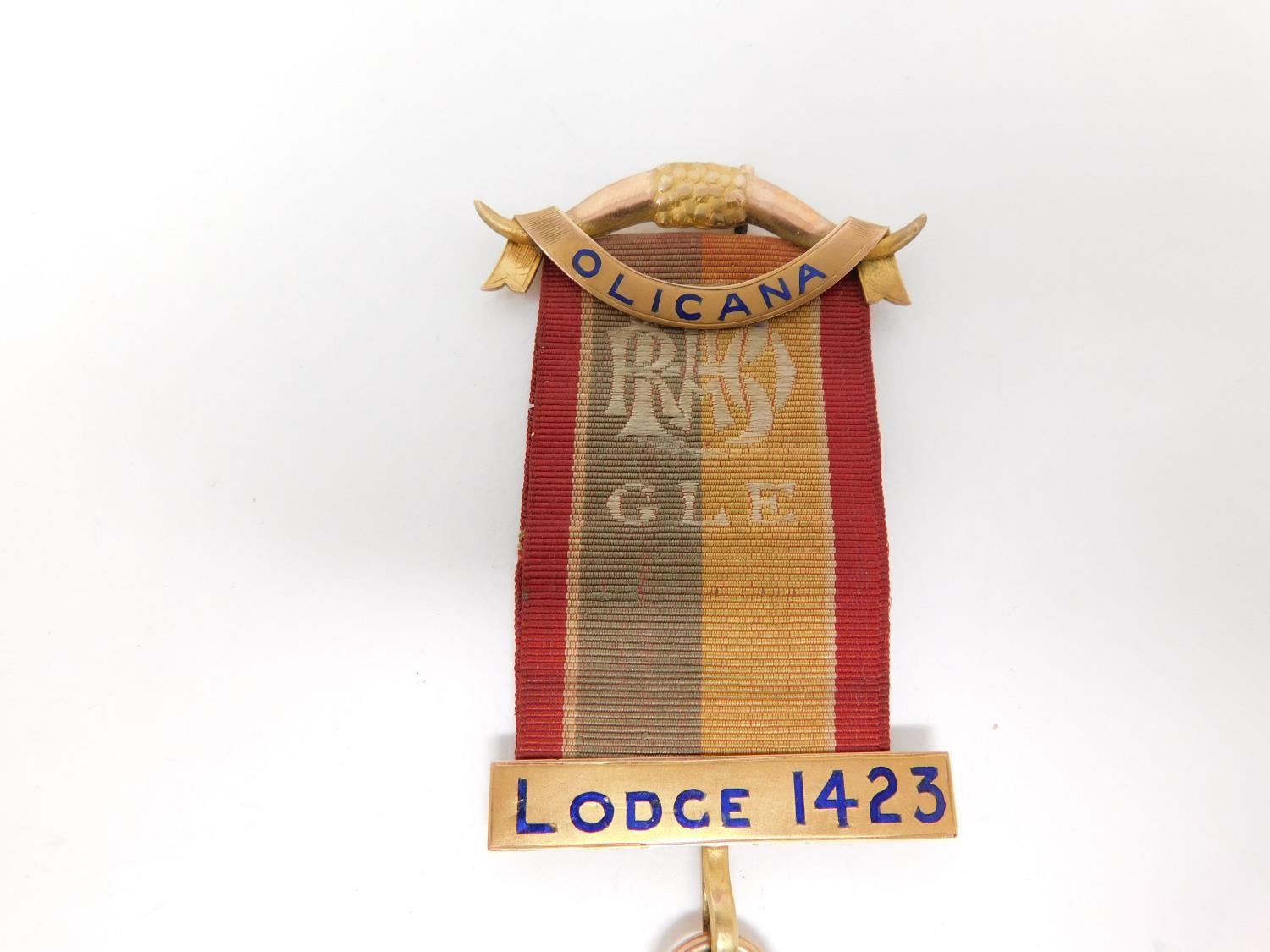 A 9 ct rose gold and enamel engraved Masonic lodge 1423 medal on an embroidered silk ribbon. - Image 4 of 8