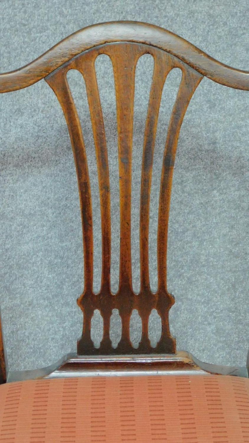 A set of six late 19th century mahogany Chippendale style dining chairs with vase shaped splat backs - Image 4 of 6
