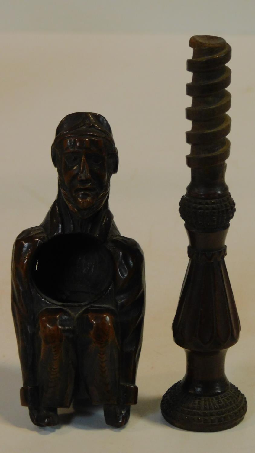 A collection of antique carved wooden treen items. Including an antique carved fruitwood crouching - Image 6 of 6