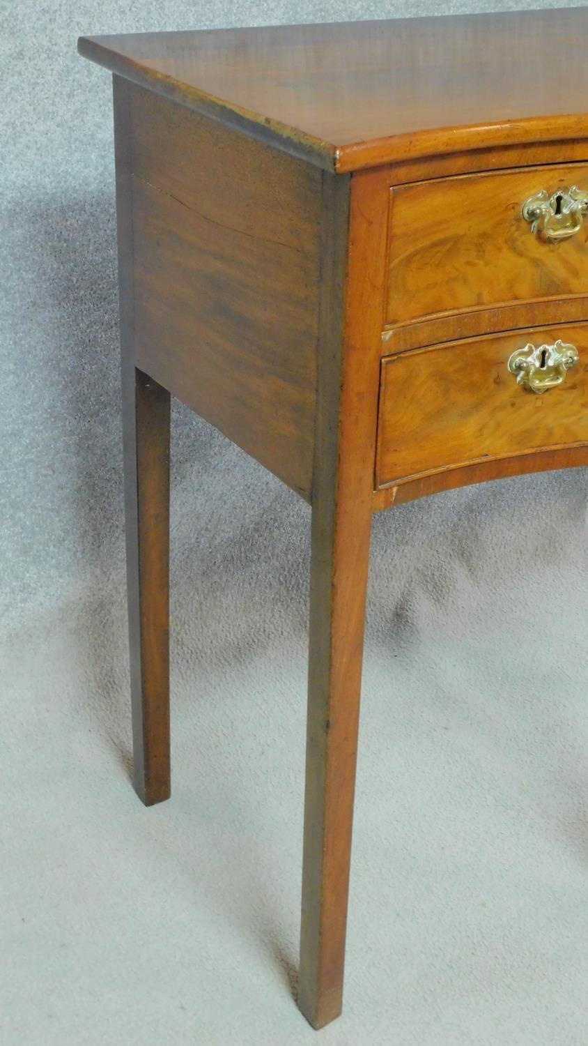 A small Regency mahogany serpentine fronted sideboard with an arrangement of five drawers and fitted - Image 4 of 7