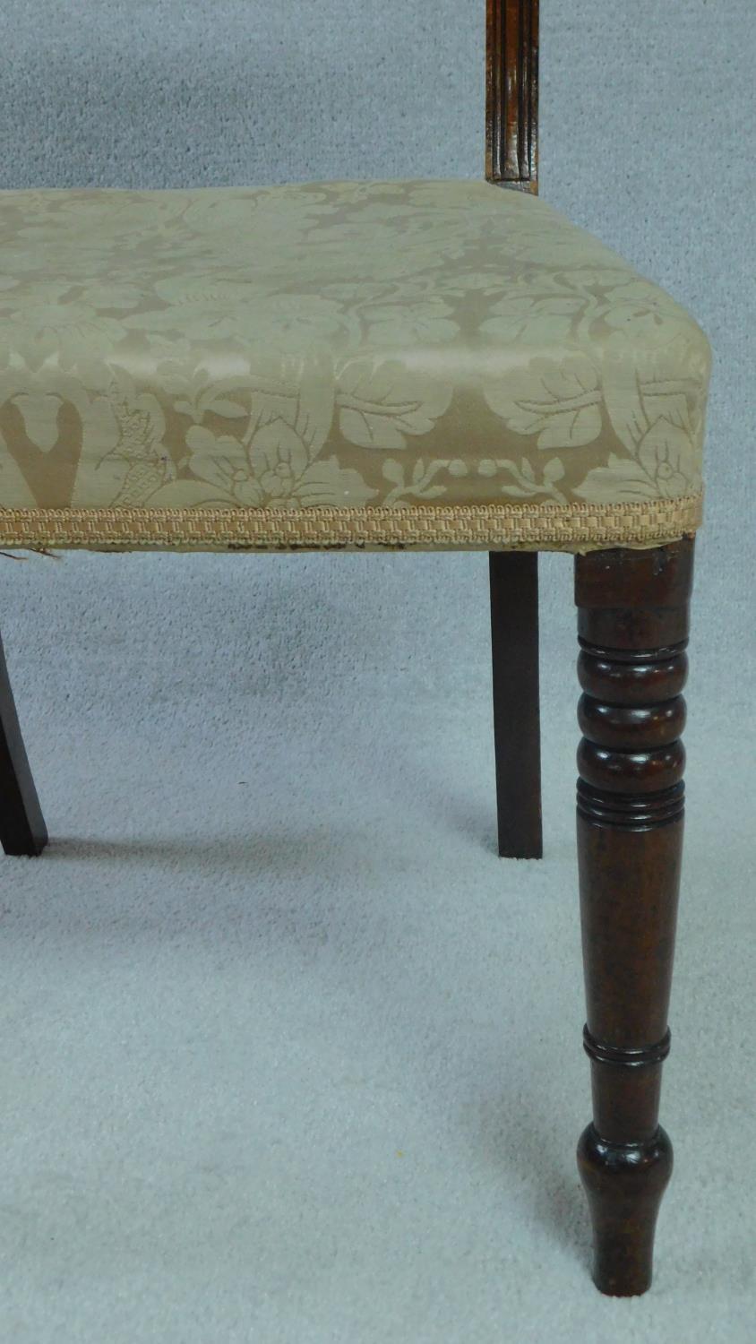 A set of five late Georgian mahogany and satinwood inlaid dining chairs in damask stuffover seats on - Image 4 of 5