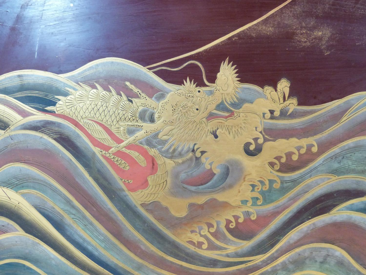 A Meji period Japanese gilded lacquer painted tray. Depicting a dragon among the waves with Mount - Image 2 of 13