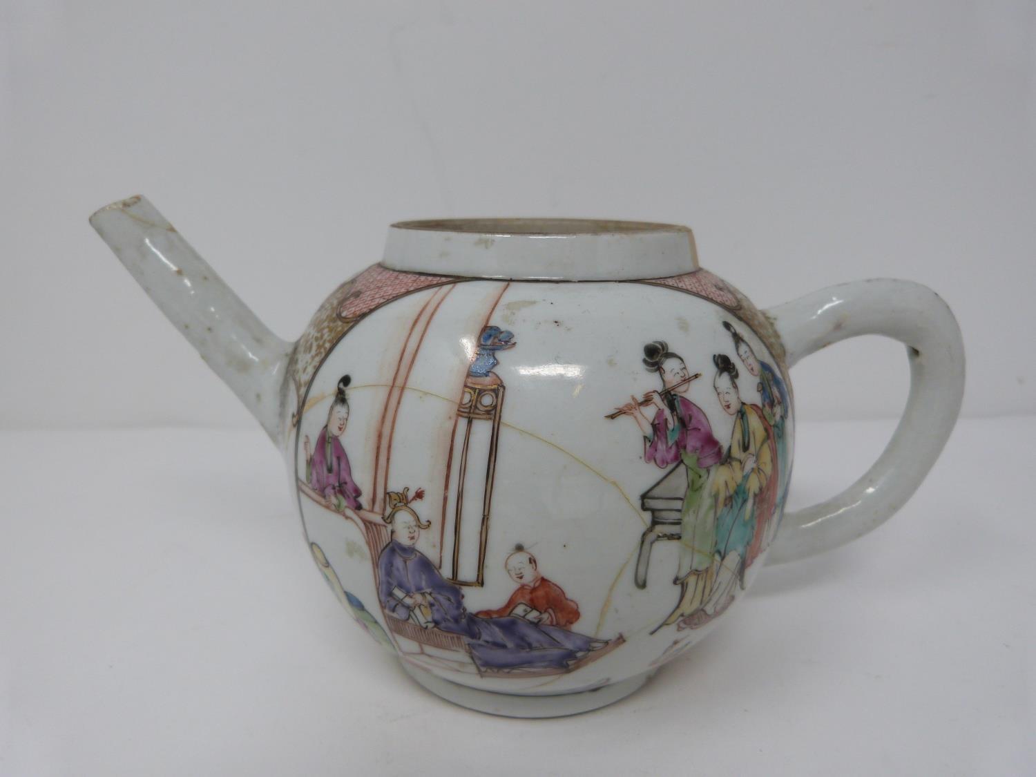 A late 18th century Chinese export wear porcelain teapot with painted figures and gilded floral - Image 3 of 12