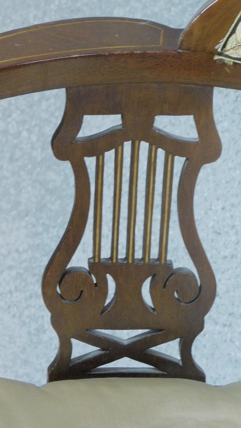 An Edwardian mahogany corner chair with lyre carved splats on turned stretchered supports. H.72cm - Image 4 of 7