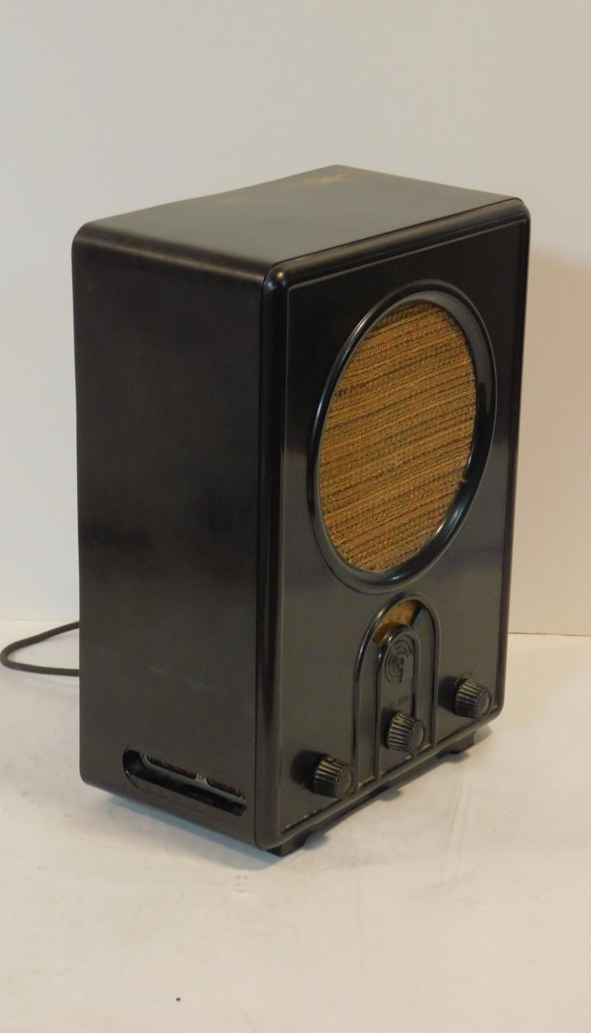A WW2 bakelite radio, Volksempfänger Model VE301 (Peoples Radio) with the German Imperial Eagle's - Image 2 of 6