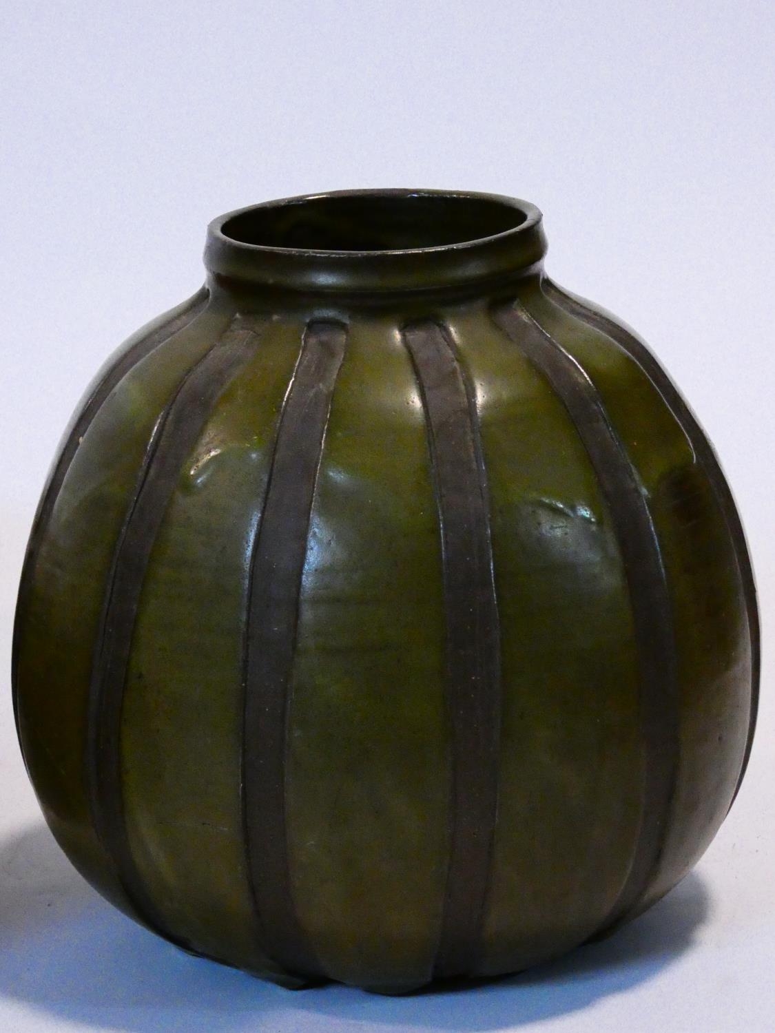 A large wooden serving bowl along with a West German ceramic striped gourd vase with panels of green - Image 2 of 3