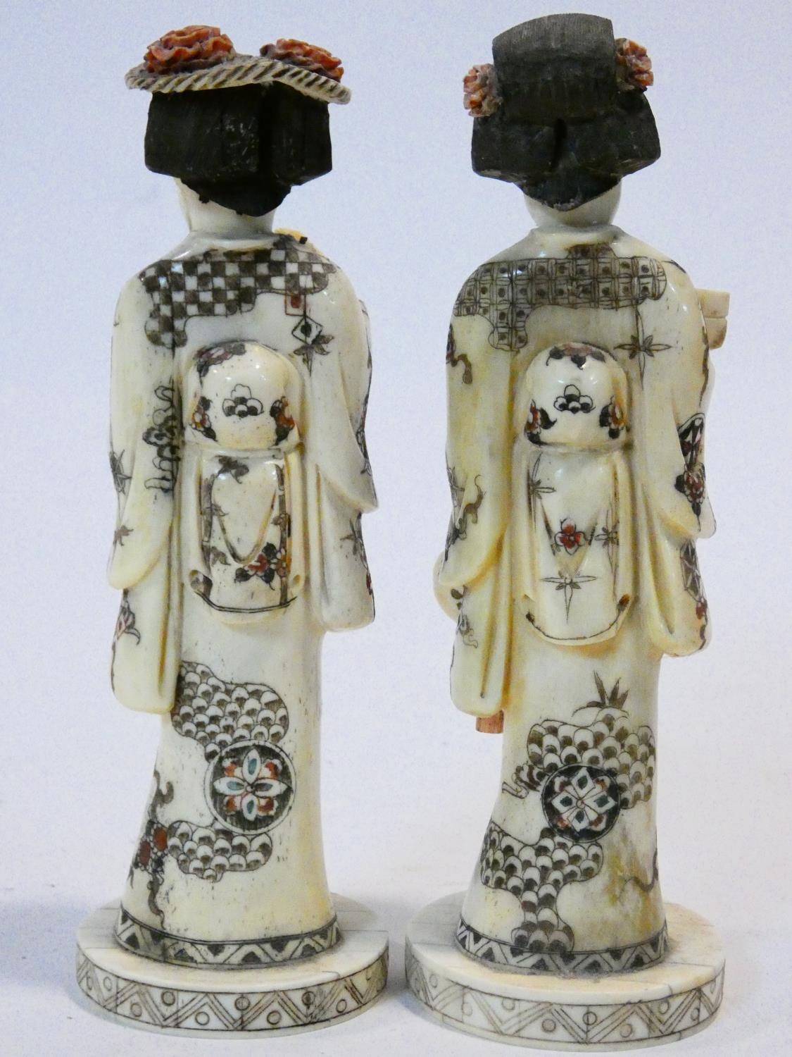 Two C.1900 Japanese carved bone geisha figures, engraved and painted, one carrying a lantern. H.20cm - Image 8 of 9