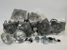 Six vintage style chrome cased spotlights along with other bulbs and fixings. H.23 W.20 D.20cm