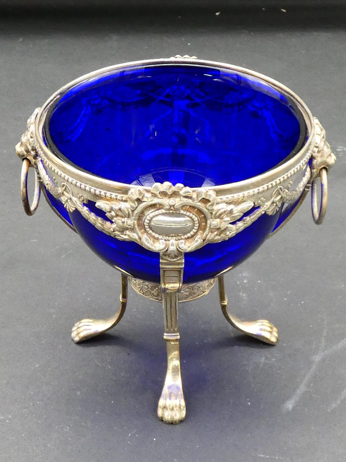 A blue velvet lined Victorian cushion shaped sterling silver ring box, hallmarked: HWLd for Henry - Image 7 of 10