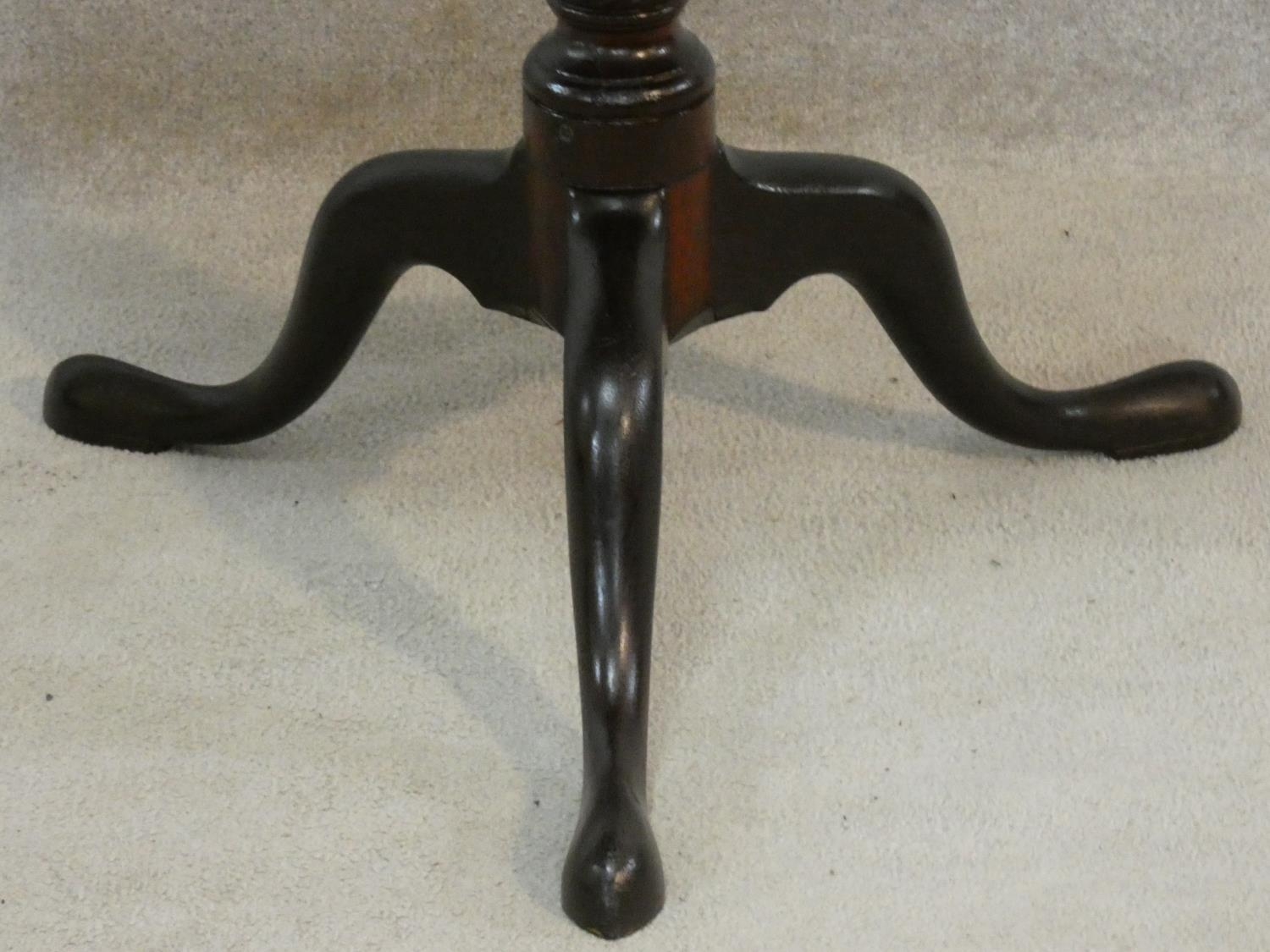 A Georgian style mahogany circular occasional table on tripod cabriole pedestal base. H.70 D.74cm - Image 5 of 10