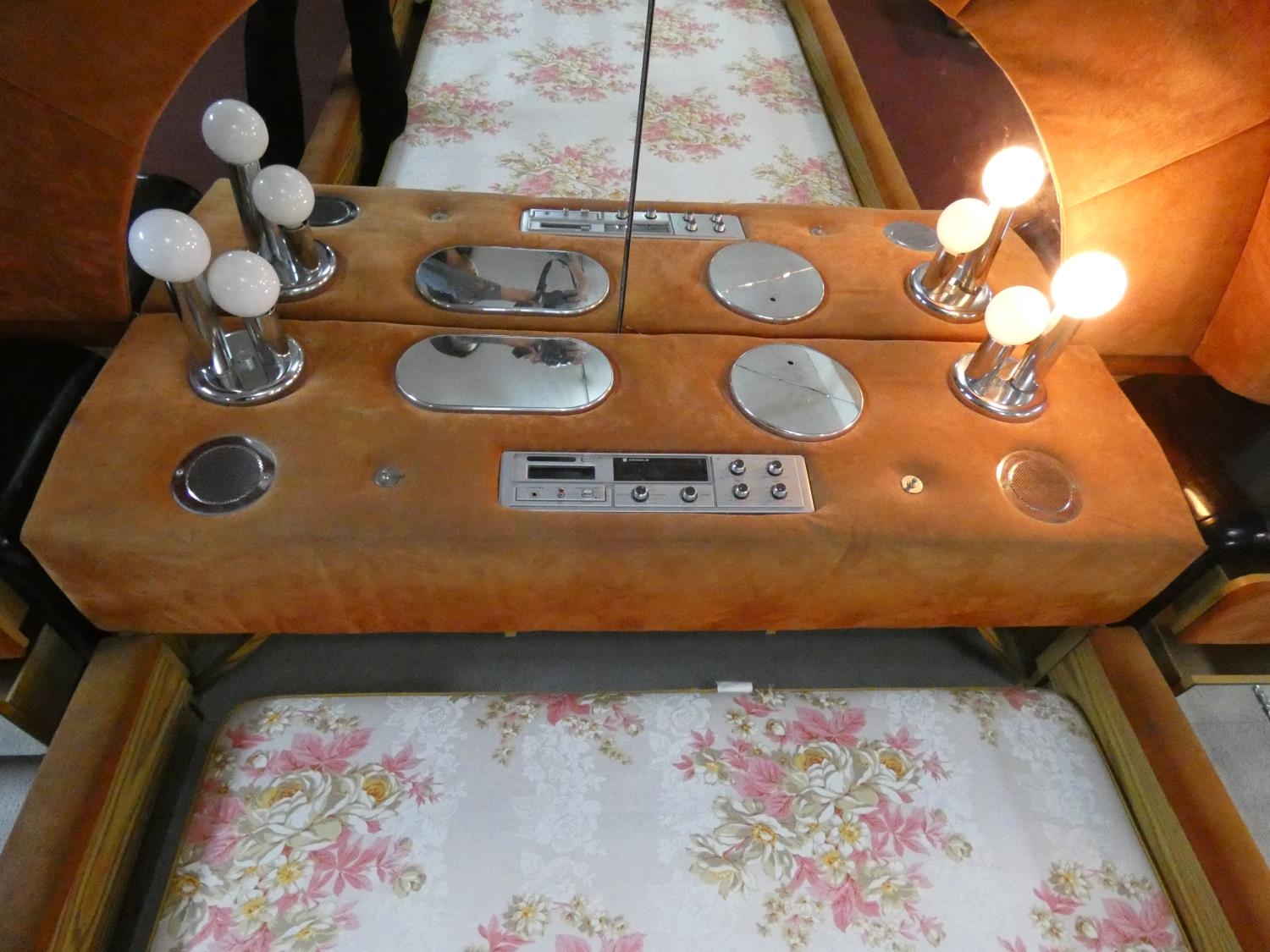 A highly unusual 1970's vintage bedstead with arched velour upholstered and mirrored head board with - Image 3 of 14