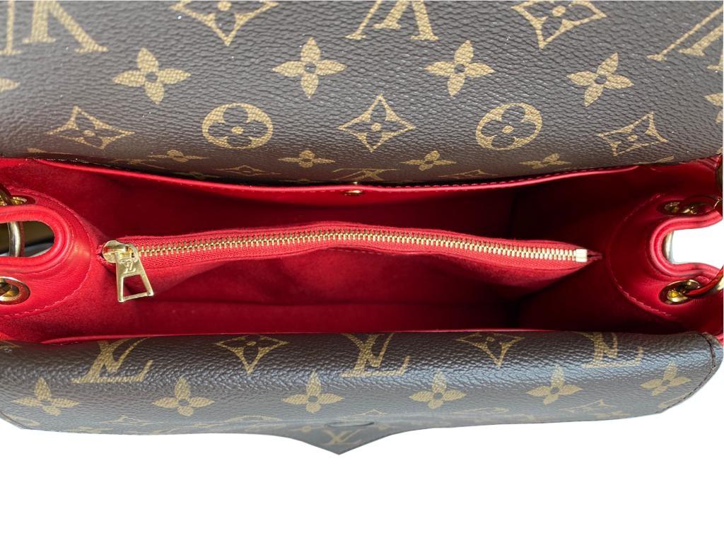 A Louis Vuitton Double V red calf leather and gold hardware. Includes Dustbag, W.28cm x H.20cm x D. - Image 7 of 11