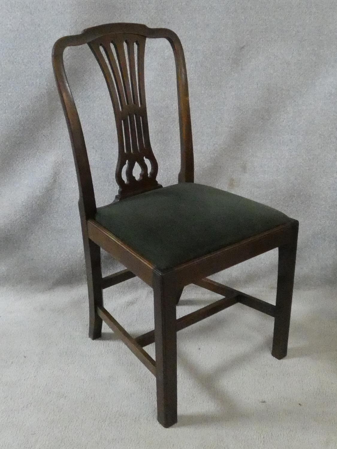 A set of eight late 19th century Georgian style mahogany dining chairs with pierced vase splats - Image 3 of 12