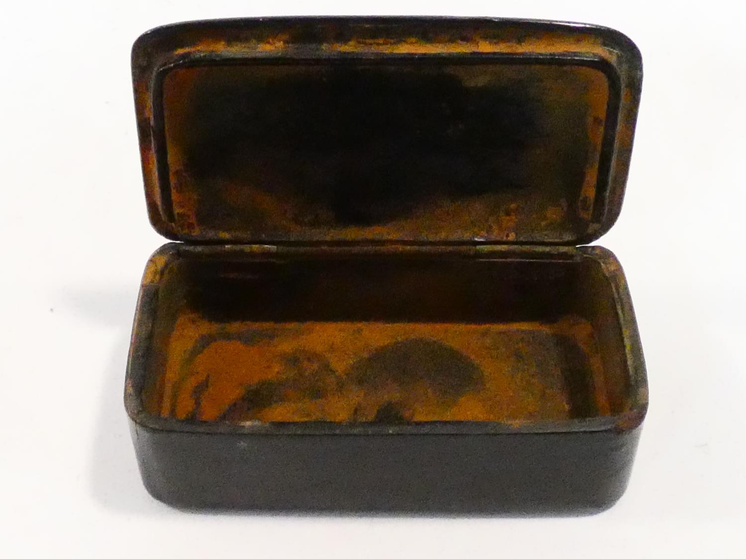 Two Victorian black papier-mâché snuff boxes inlaid with chips of abalone shell, and a shell border. - Image 3 of 7