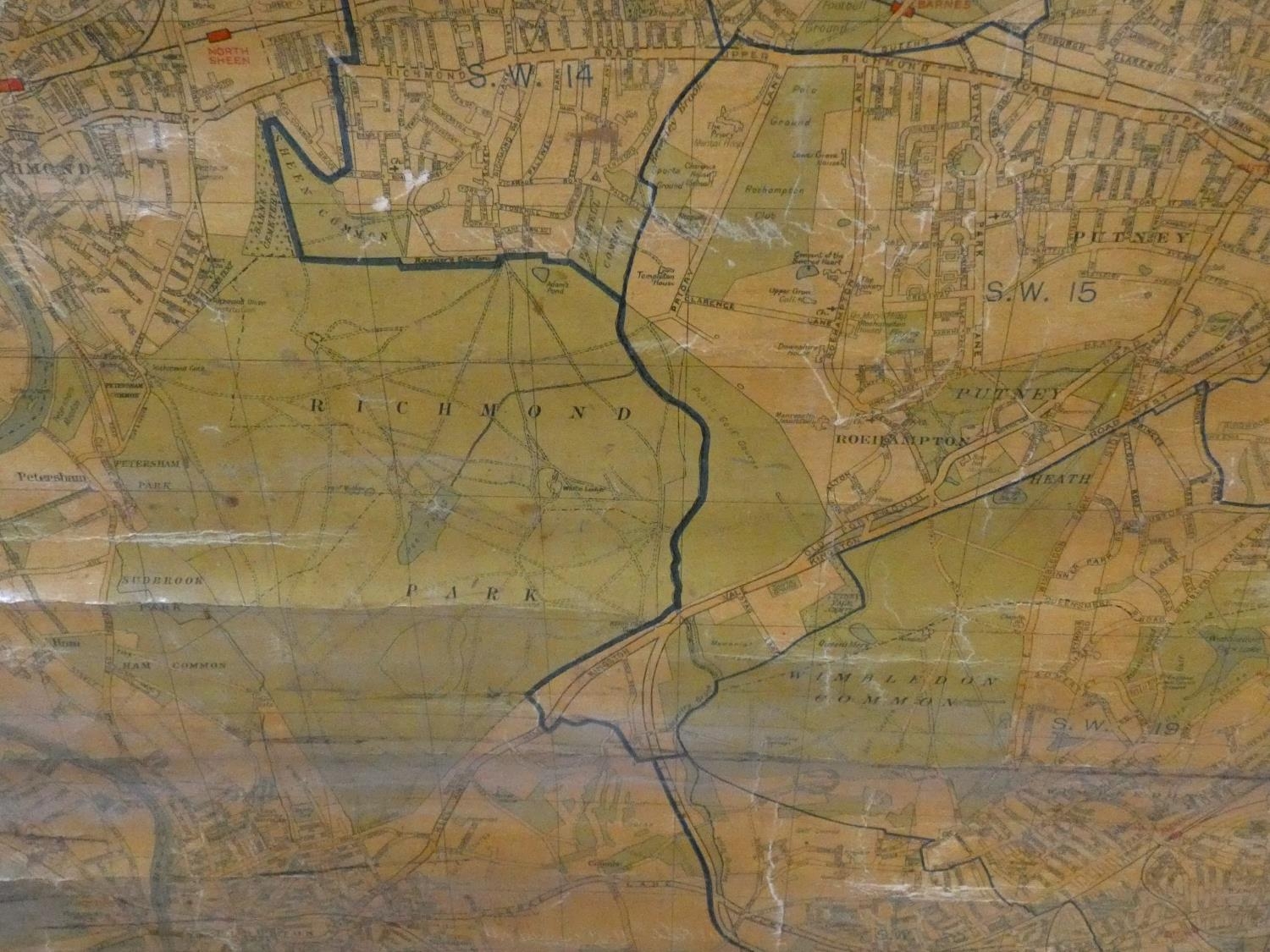 A very large varnished vintage canvas map of London. H.148 W.184cm - Image 3 of 9