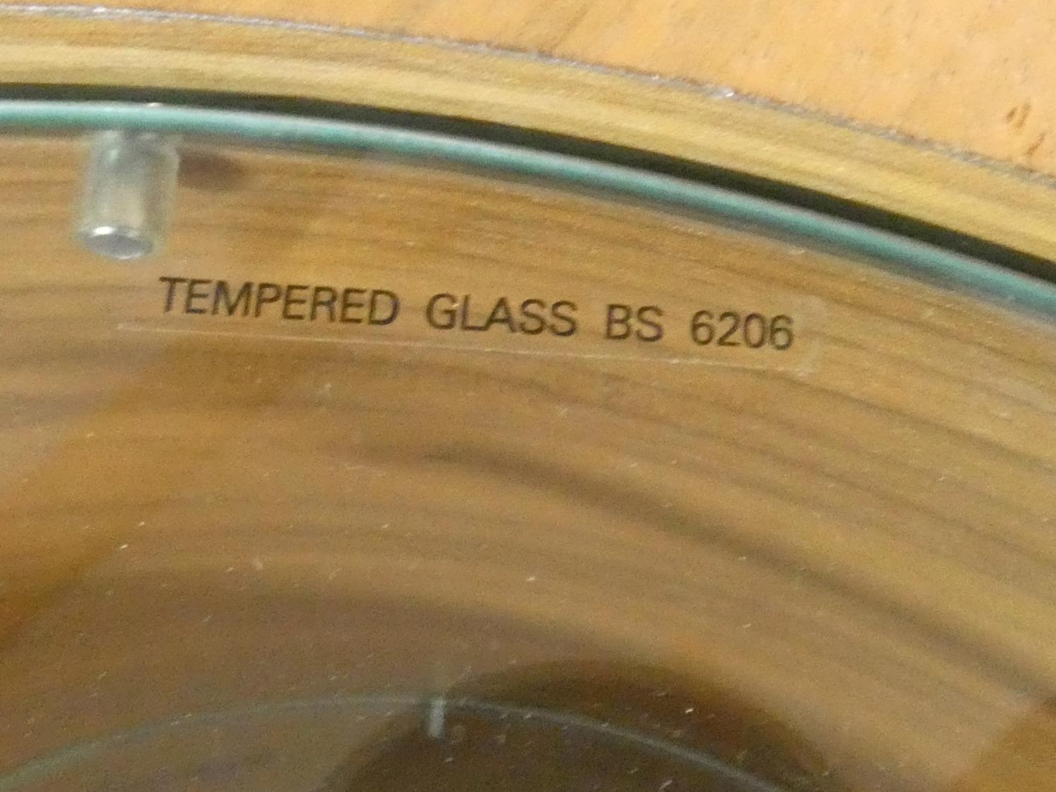 A contemporary circular two tiered occasional table with plate glass top and undertier. H.60 W.45cm - Image 4 of 4