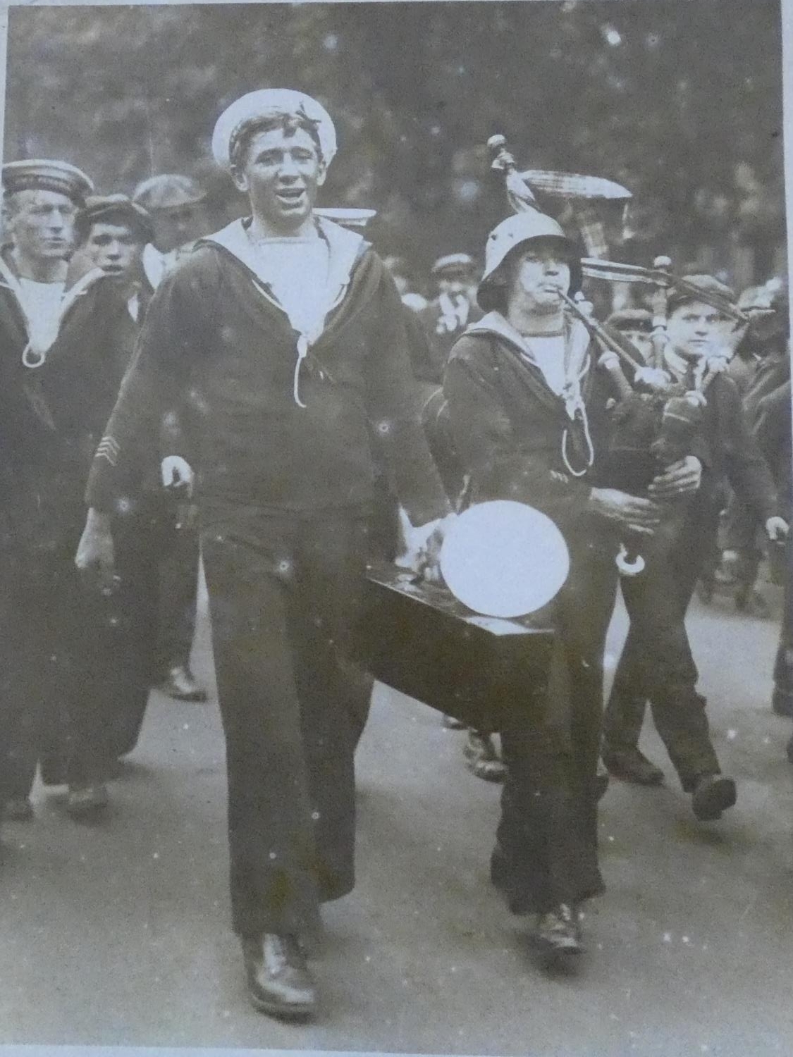 A collection of nine framed and glazed WW1 black and white photos. Depicting various wartime - Image 10 of 11