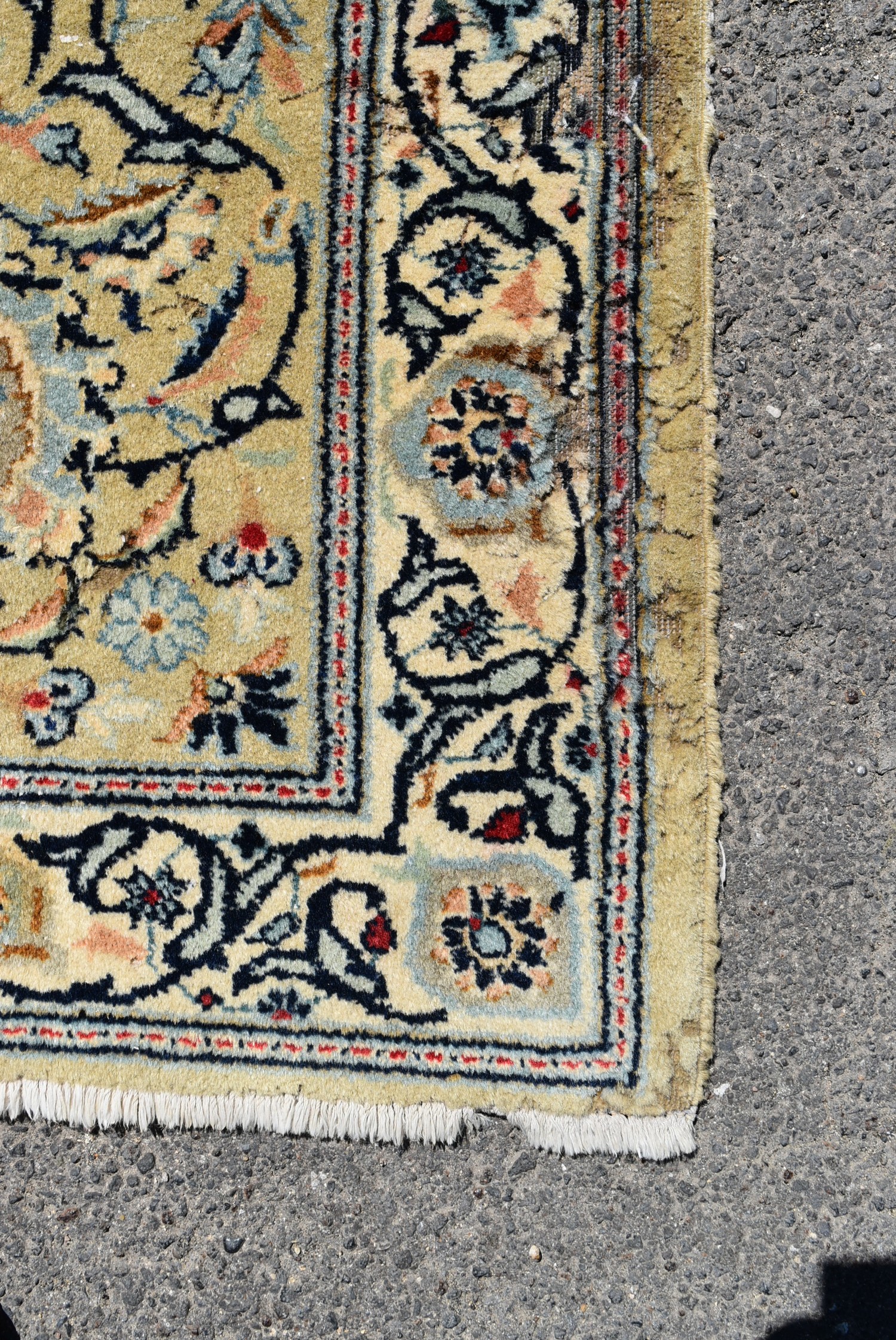 A Persian Kashan carpet with palmettes and scrolling foliate design on a biscuit ground contained by - Image 3 of 4