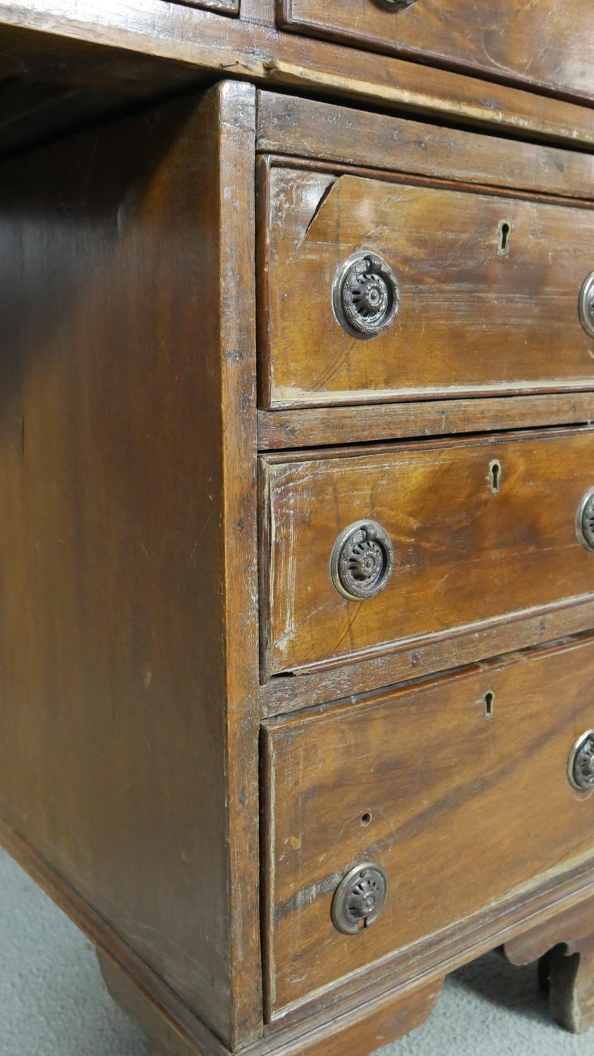 A 19th century mahogany three section pedestal desk with inset leather top resting on bracket - Image 5 of 9