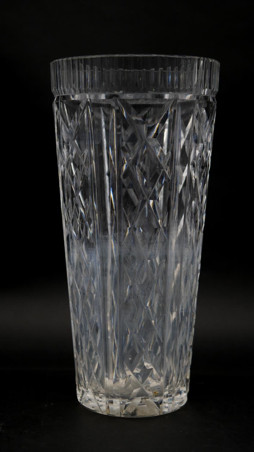 A collection of cut crystal and glass items. Including a large cut crystal vase with geometric - Image 5 of 5