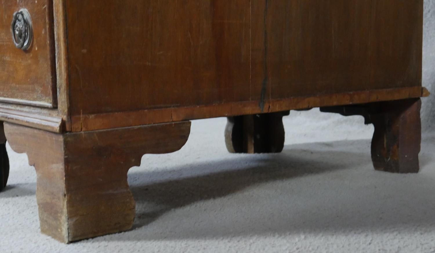 A 19th century mahogany three section pedestal desk with inset leather top resting on bracket - Image 9 of 9