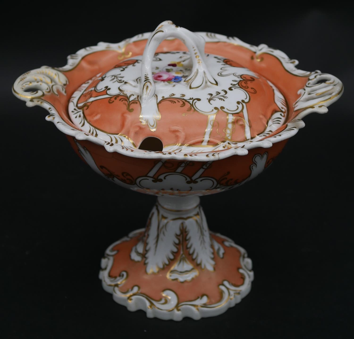 A pair of 19th century Chamberlains Worcester lidded bon bon dishes and the matching side plates - Image 2 of 9