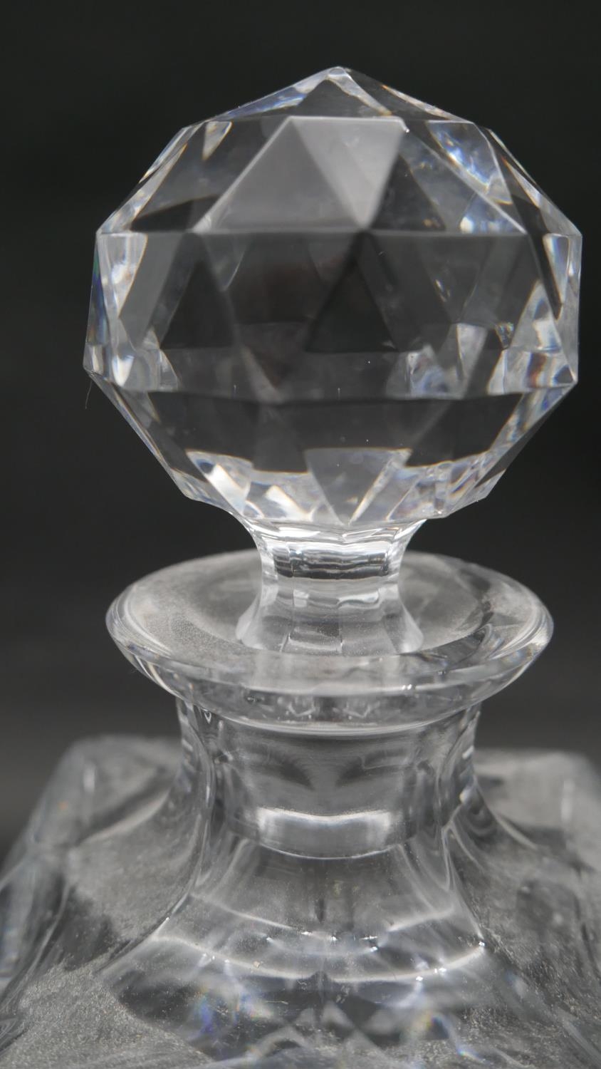 A pair of mallett form cut crystal decanters with stoppers and two other decanters. H.26.5cm ( - Image 3 of 7