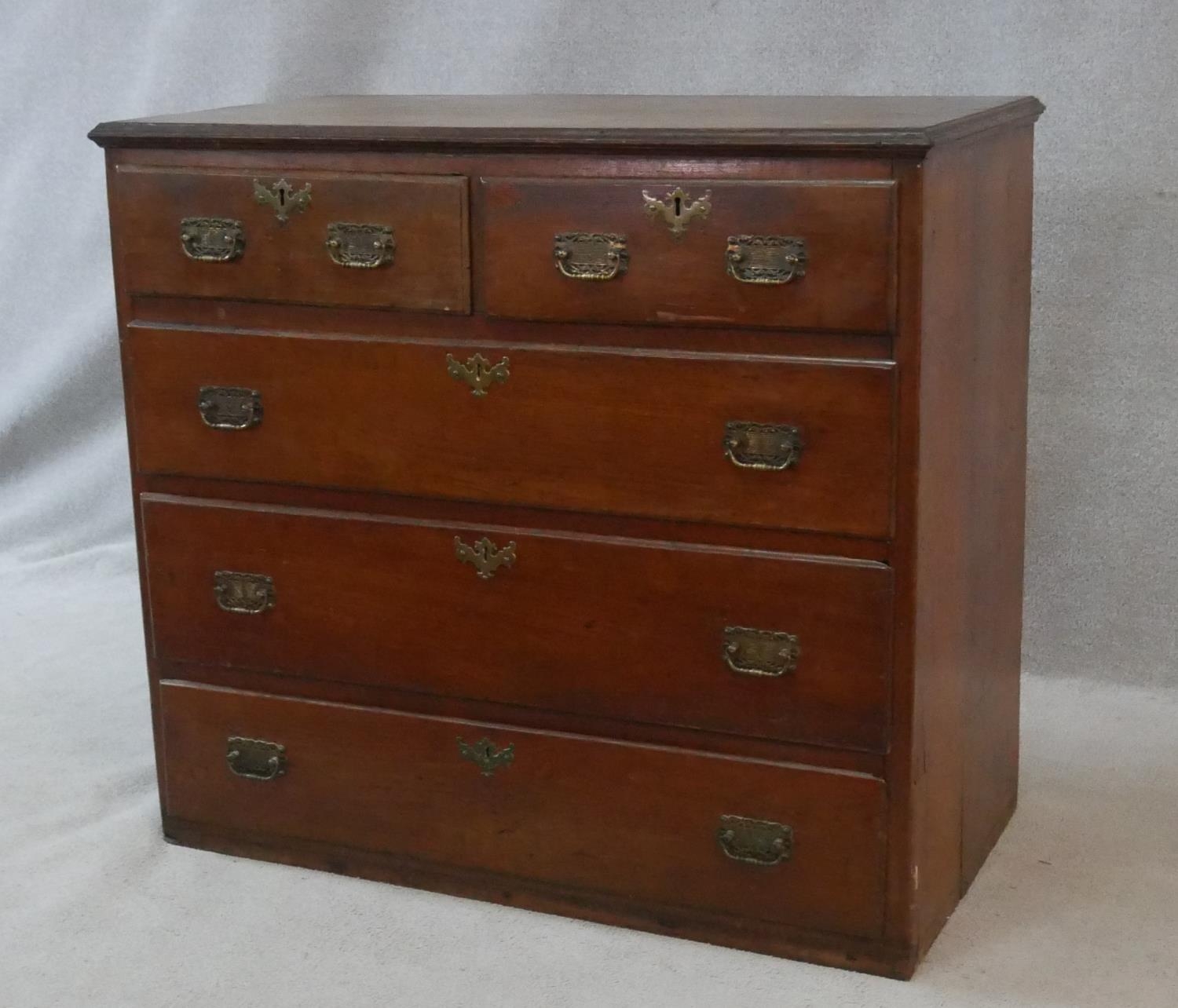 A Georgian country oak chest of two short above three long drawers. H.94 W.103.5 D.55cm - Image 2 of 7