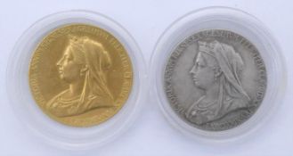 Official small 22ct gold commemorative medal for Diamond Jubilee of Queen Victoria 1897 to