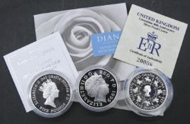 A Royal Mint 1993 UK Coronation 40th Anniversary Silver Proof £5 Crown with COA, Royal Mint United