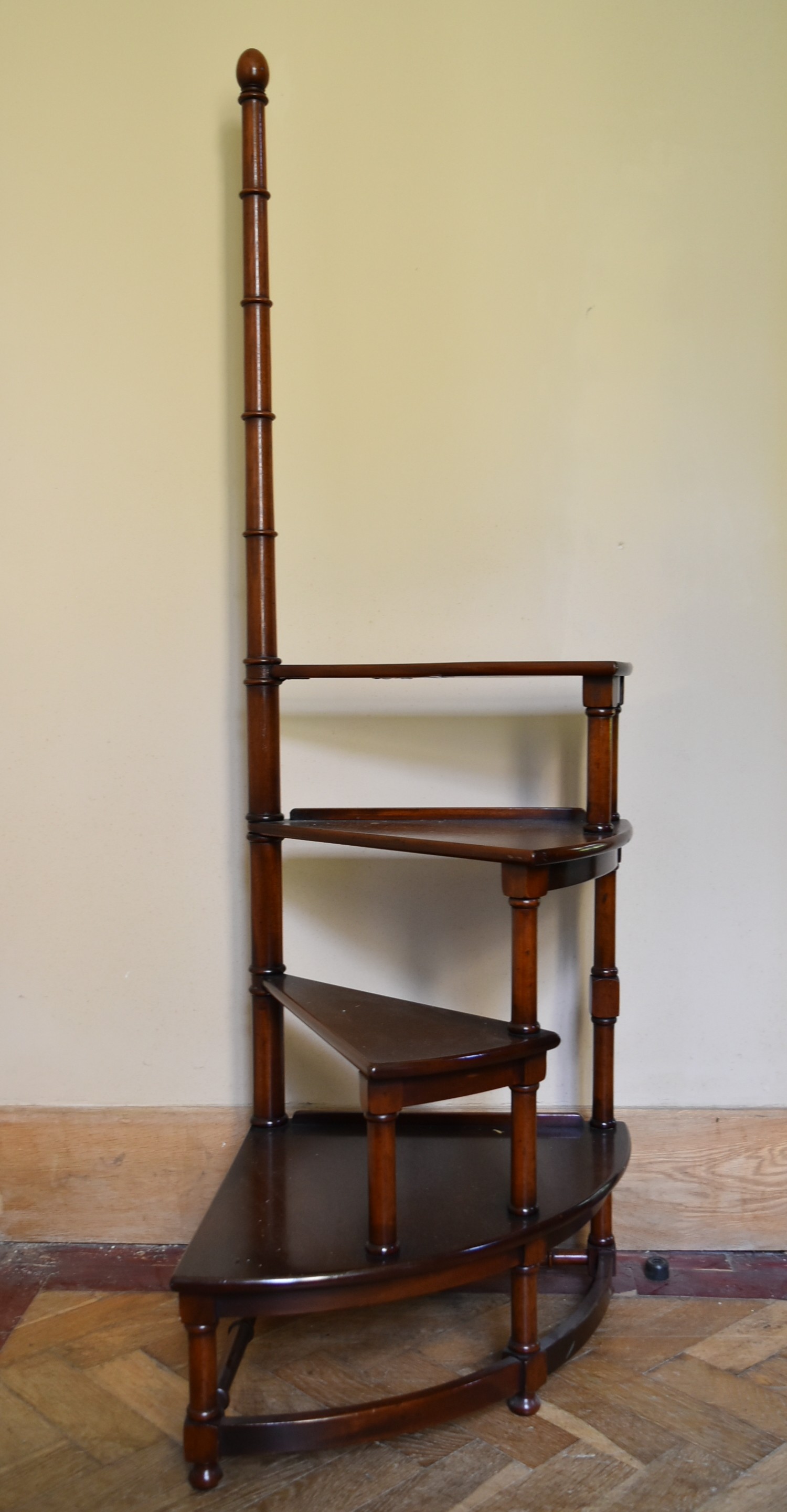 A set of Georgian style mahogany library steps with four half spiral treads and turned support. H. - Image 2 of 4