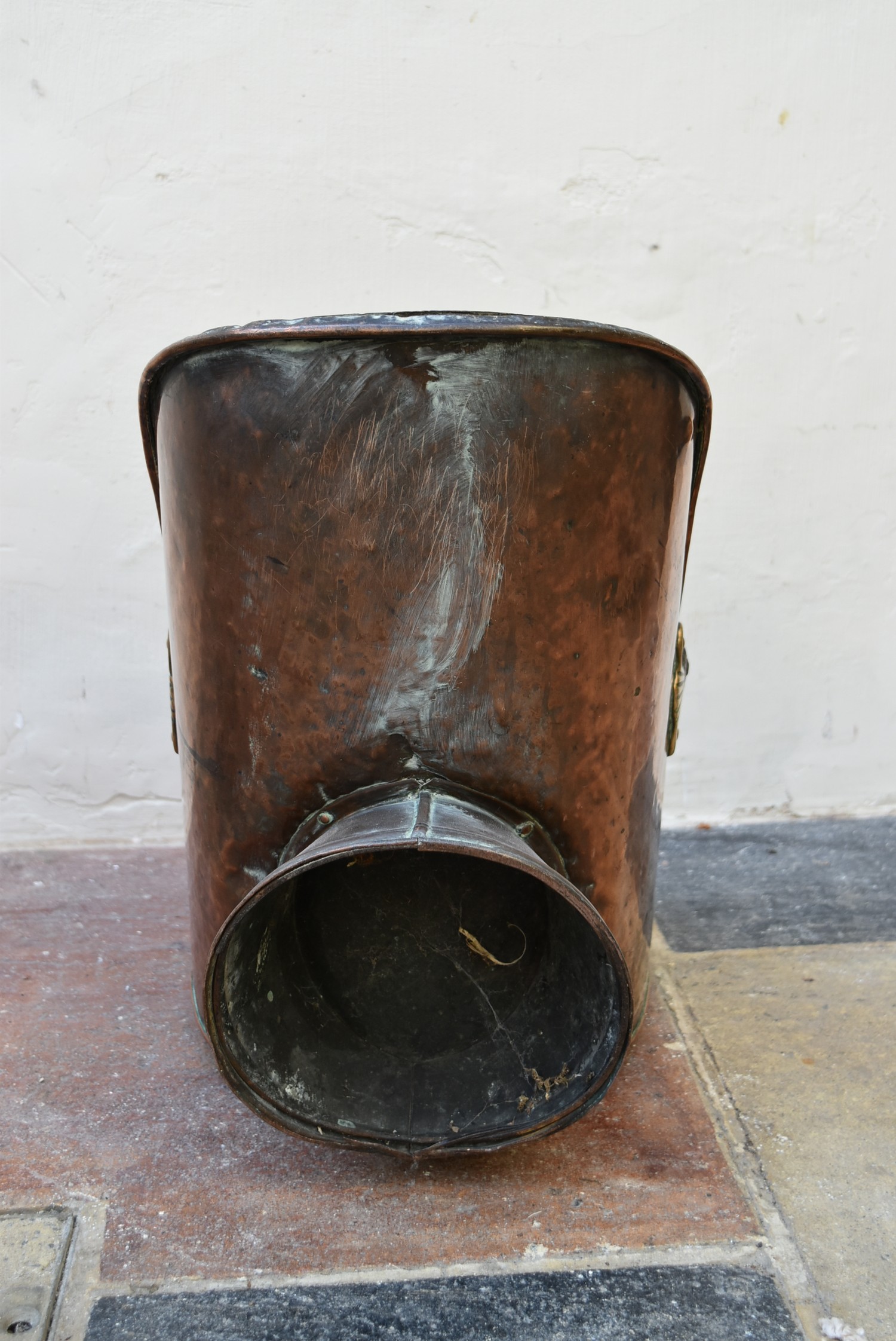 A 19th century copper helmet shaped coal scuttle with brass swing handle. H.41cm - Image 7 of 7