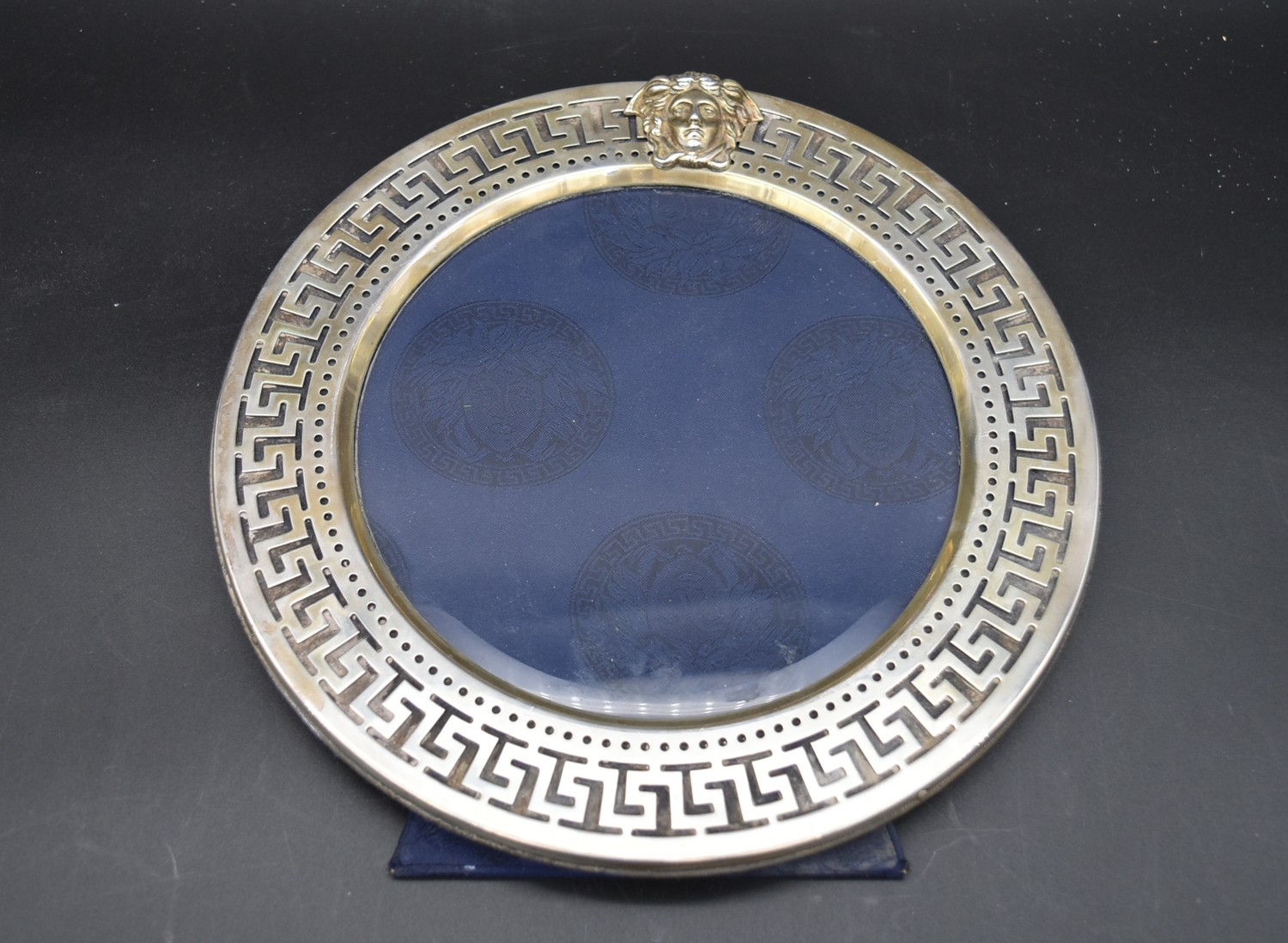 A Versace silver plated picture frame, octagonal glass bowl and a pin dish each with the Versace - Image 2 of 14