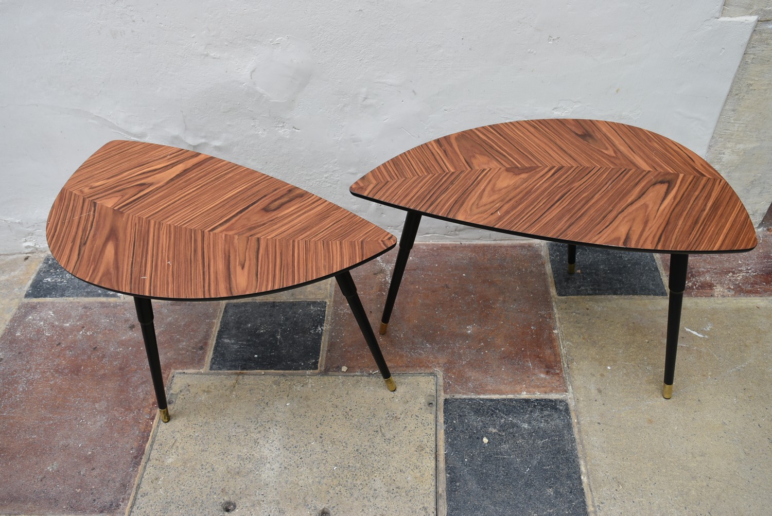 Two vintage style coffee tables with faux rosewood tops on dansette legs. H.55 W.77cm - Image 2 of 5