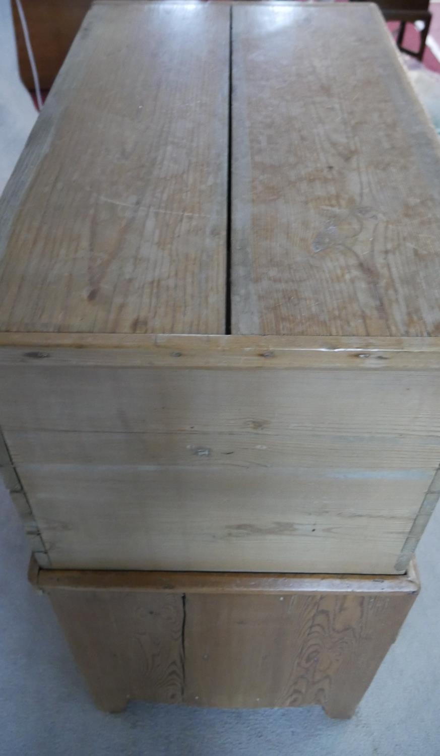 A 19th century pine mule chest with lidded coffer section fitted with candle slide above two drawers - Image 5 of 6