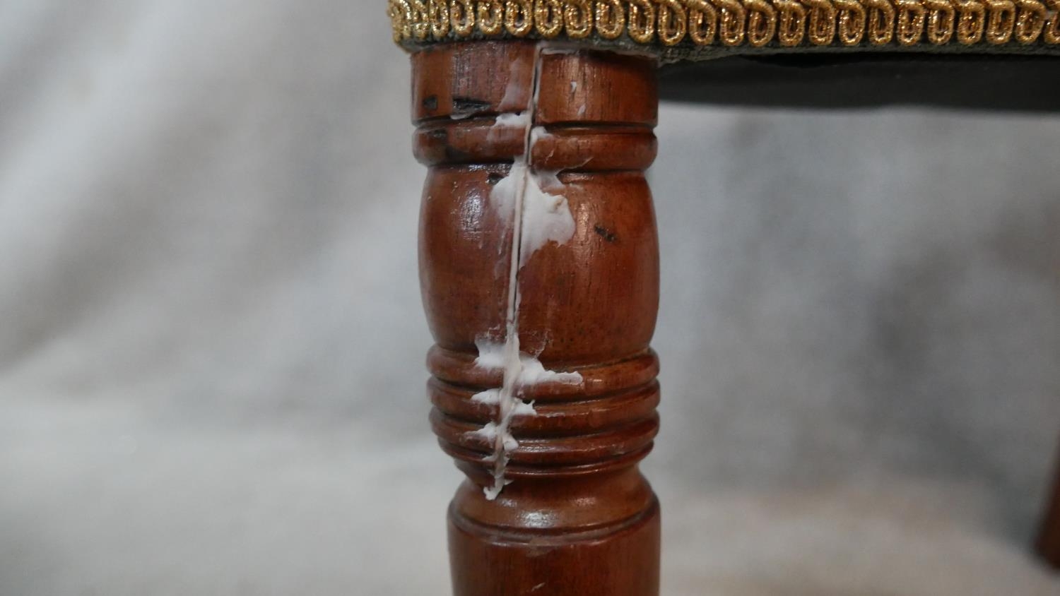 A Regency mahogany carved bar-back armchair on tapering ring turned supports. H.79cm - Image 5 of 6