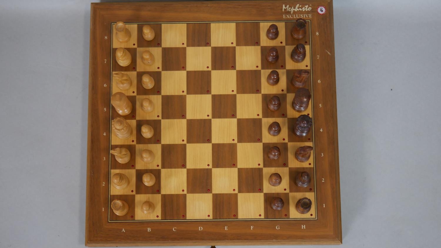 A 1980's Mephisto Exclusive hardwood modular chess board with pieces. (Complete) H.5 L.41 W.40.5cm - Image 5 of 7