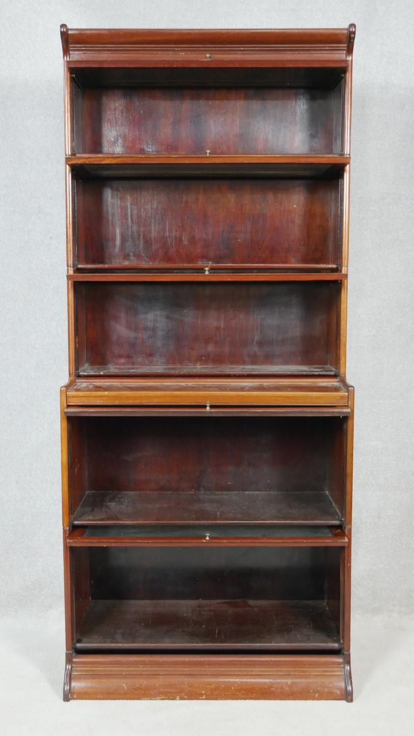 A five section, two tier walnut Globe Wernicke style floor standing bookcase. H.201 W.87 D.47cm ( - Image 2 of 5