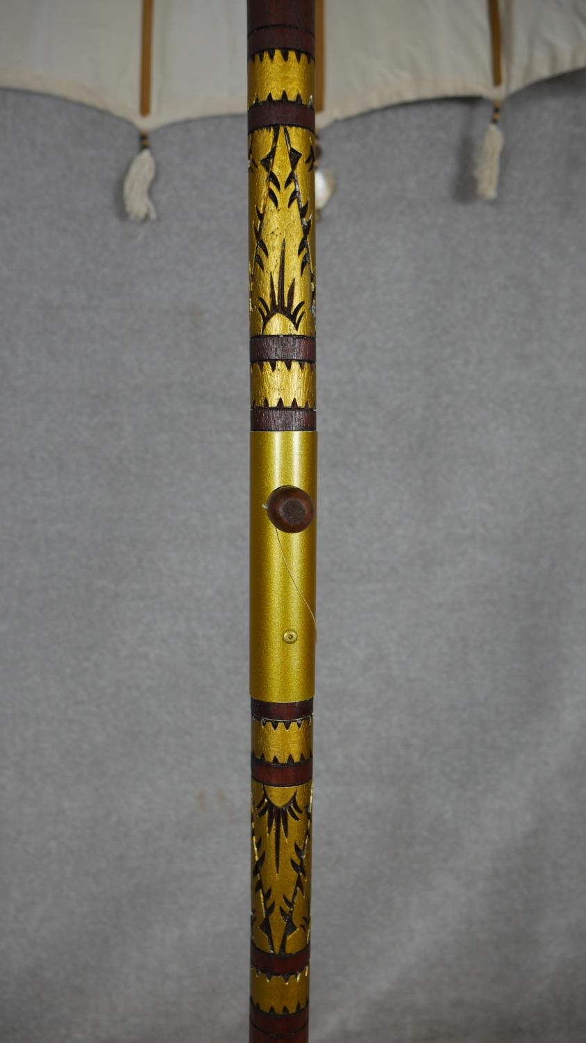 An Indian tall parasol with carved and gilt painted and decorated finial and stem and heart shell - Image 4 of 6