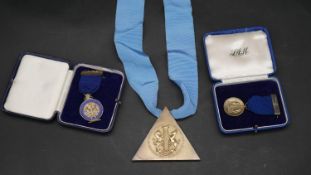 Three medals awarded to the architect N. L. Hanson, two cased, each in hallmarked 925 silver. L.
