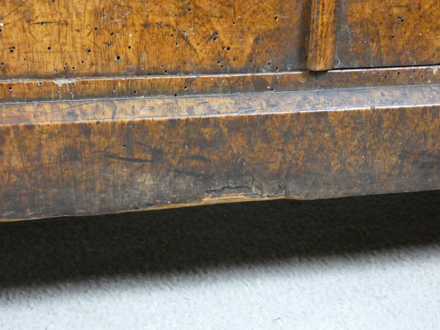 A late 19th century Continental burr walnut chiffonier with frieze drawer above panel doors on - Image 7 of 15