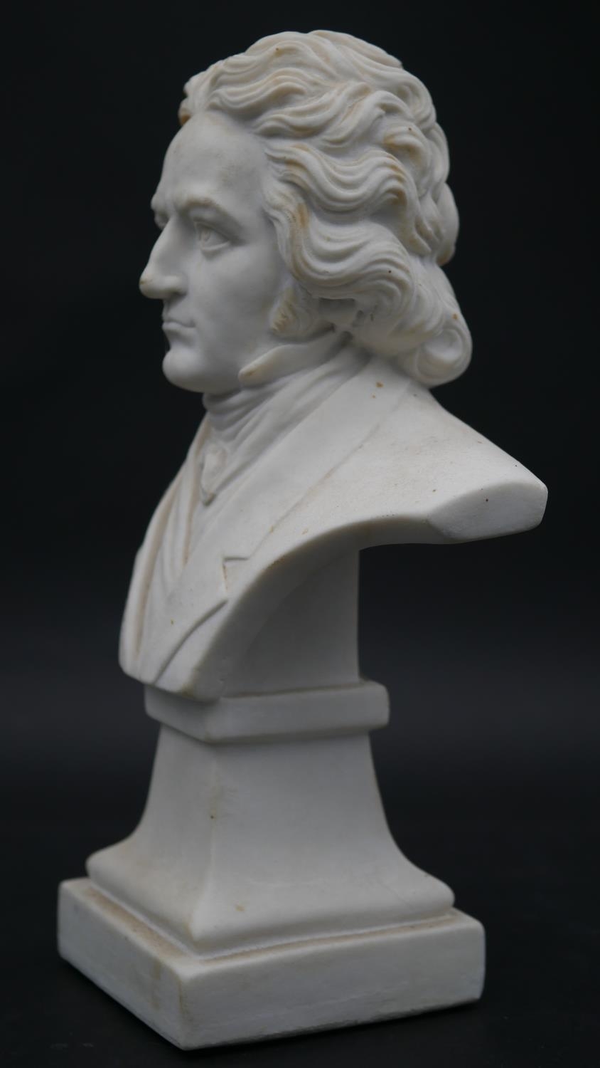 A marble bust of Beethoven and a gilt spelter bust of king Menelaus. H.28cm - Image 3 of 6