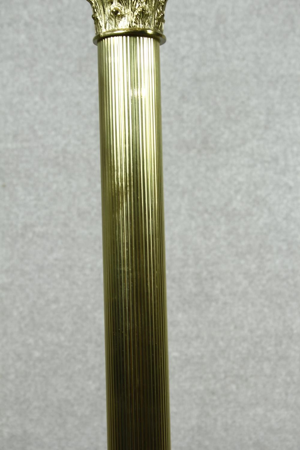 A brass Corinthian column standard lamp. H.154cm - Image 3 of 6