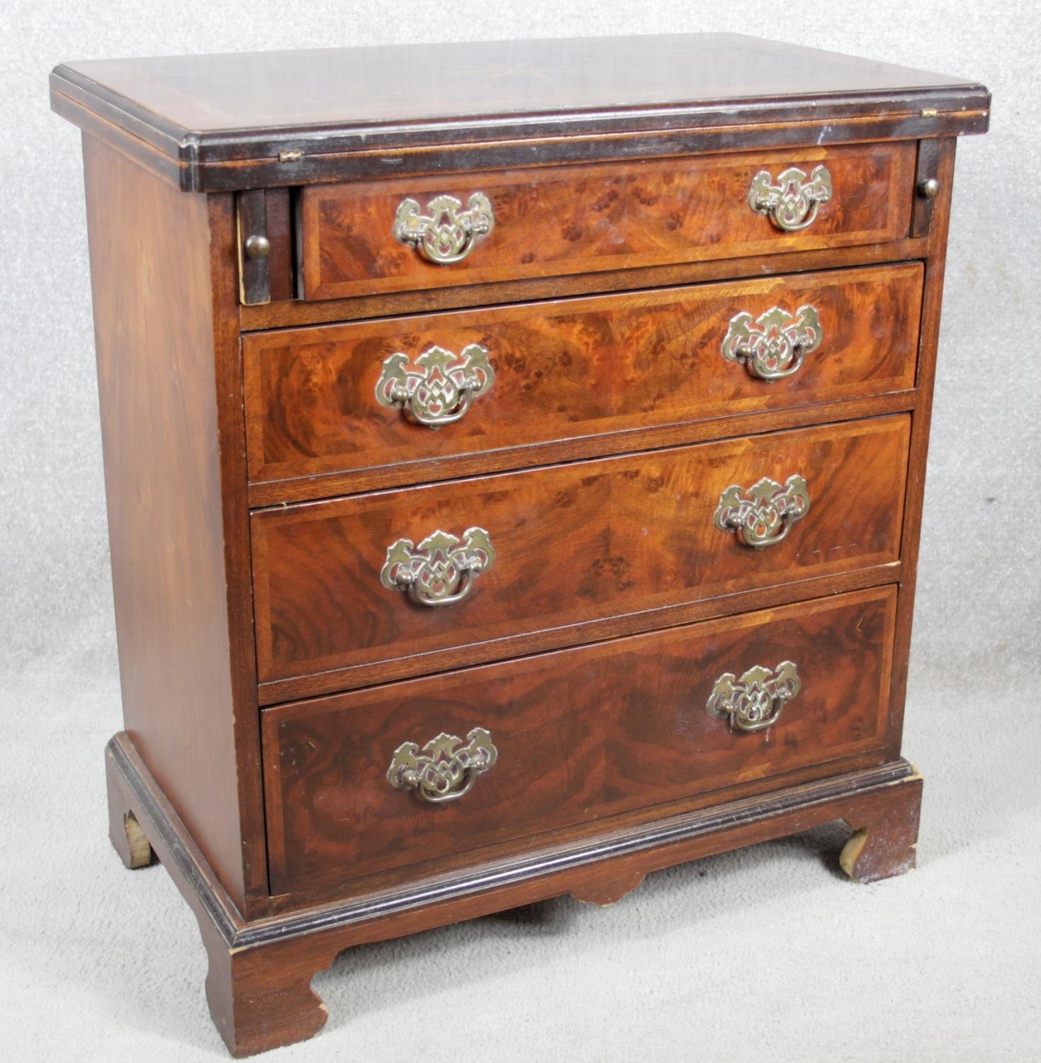 A mid Georgian style burr elm and walnut feather banded bachelors chest with star inlaid foldover - Image 2 of 13